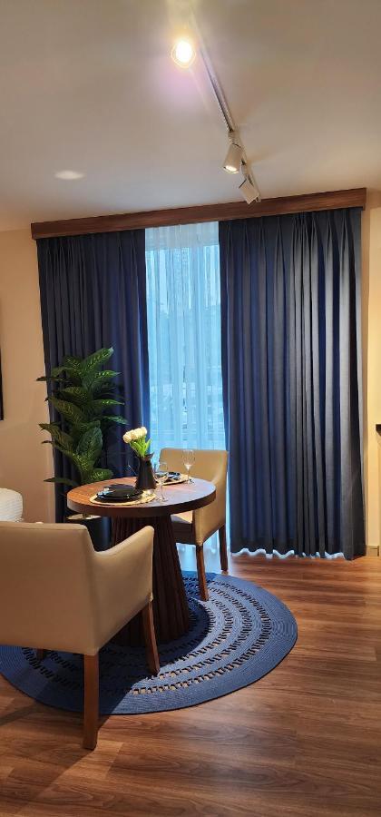 Aparthotel Vanilla 11 *
